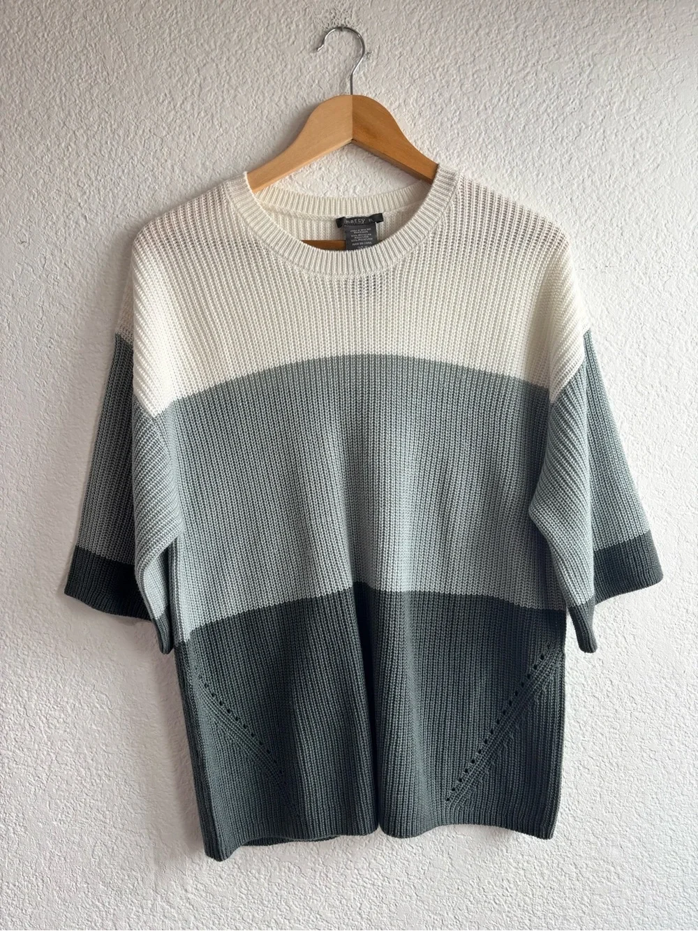 Matty M Color Block Short Sleeve Knit Sweater Womens Size Medium